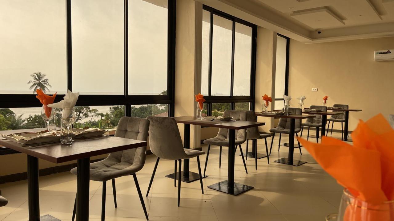 Sky Kenako Hotel クリビ エクステリア 写真