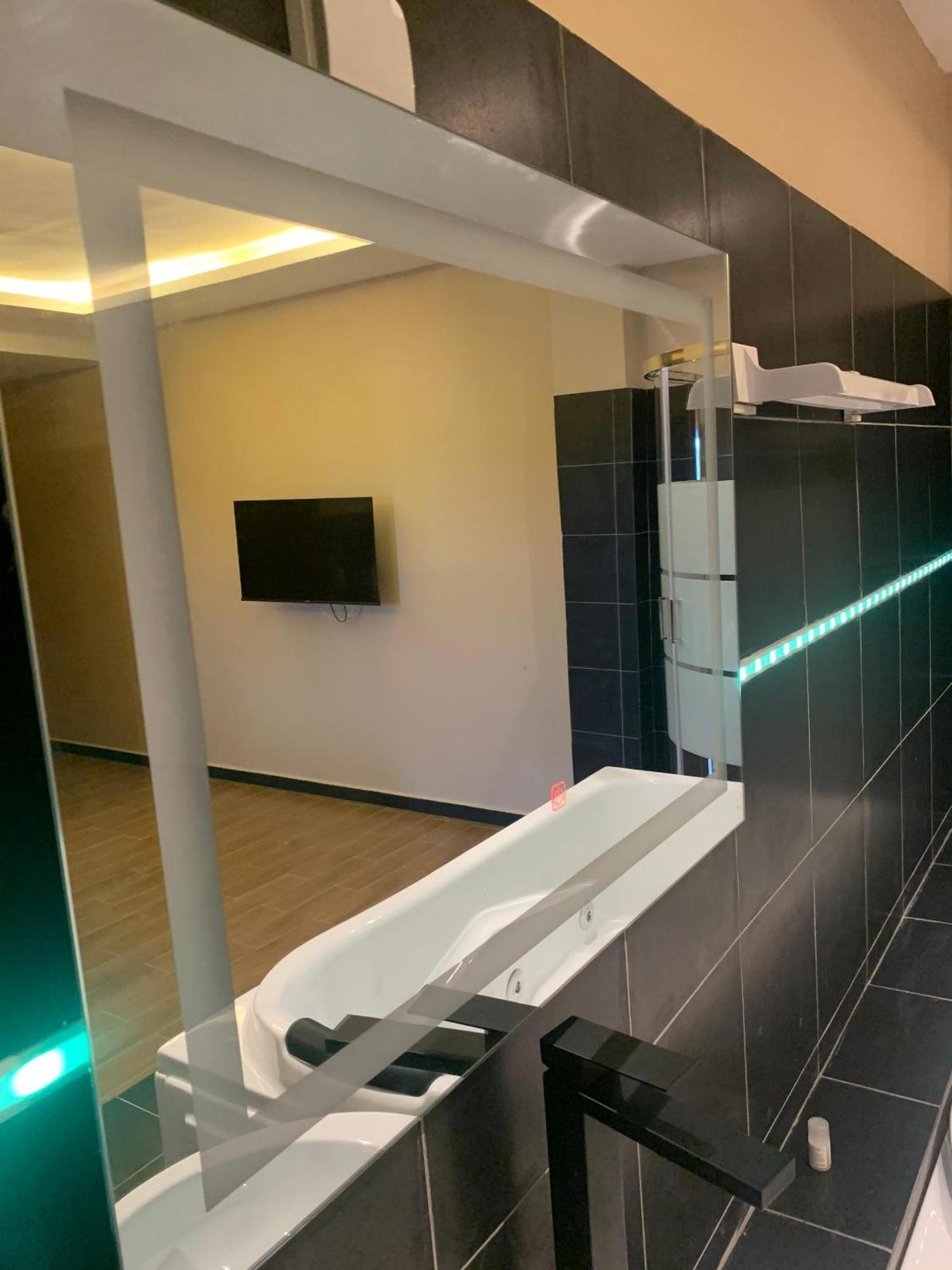 Sky Kenako Hotel クリビ 部屋 写真